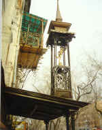 Decoration of "Primadonna" shop  entrance in Ekaterinburg Supervised by Assoc. Prof. A.V.Dolgov 